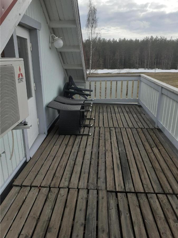 Hotel Karvisen Kissanpaeivaet Joensuun Laehellae Ruokola Exterior foto