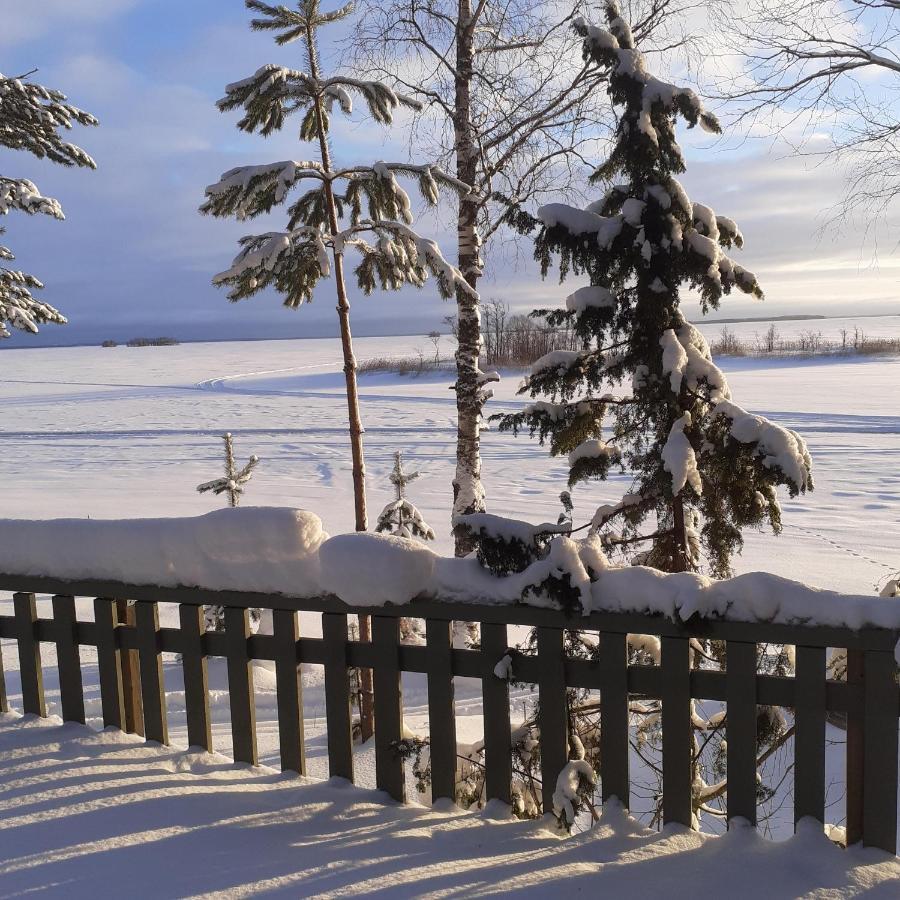 Hotel Karvisen Kissanpaeivaet Joensuun Laehellae Ruokola Exterior foto